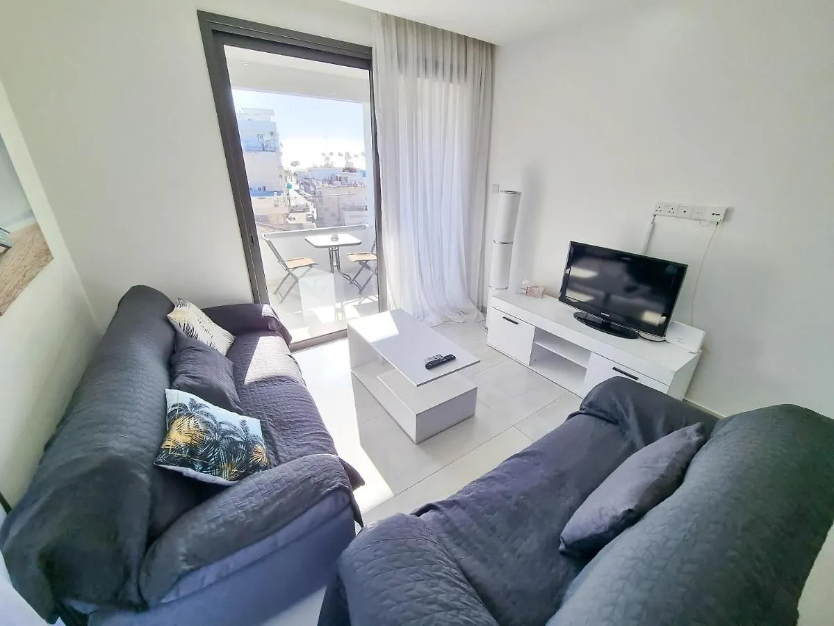 Sea La Vie Seaview Apartment Larnaca